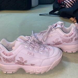 FILA EMBROIDERED DISRUPTERS